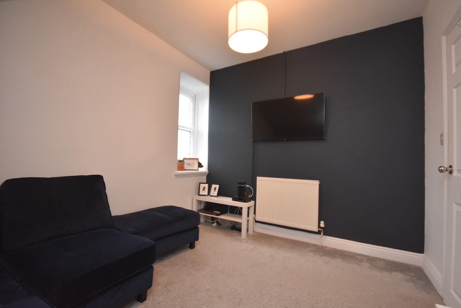 Flat 3, Portman House, 12 Royal Buildings, Penarth, CF64 3ED